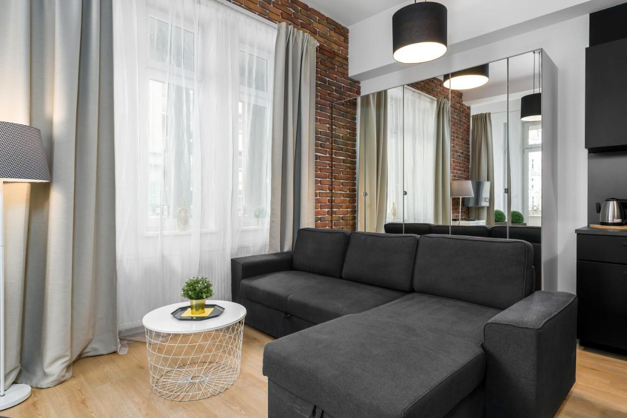 Apartment Poznan Mtp Chelmonskiego By Noclegi Renters Экстерьер фото