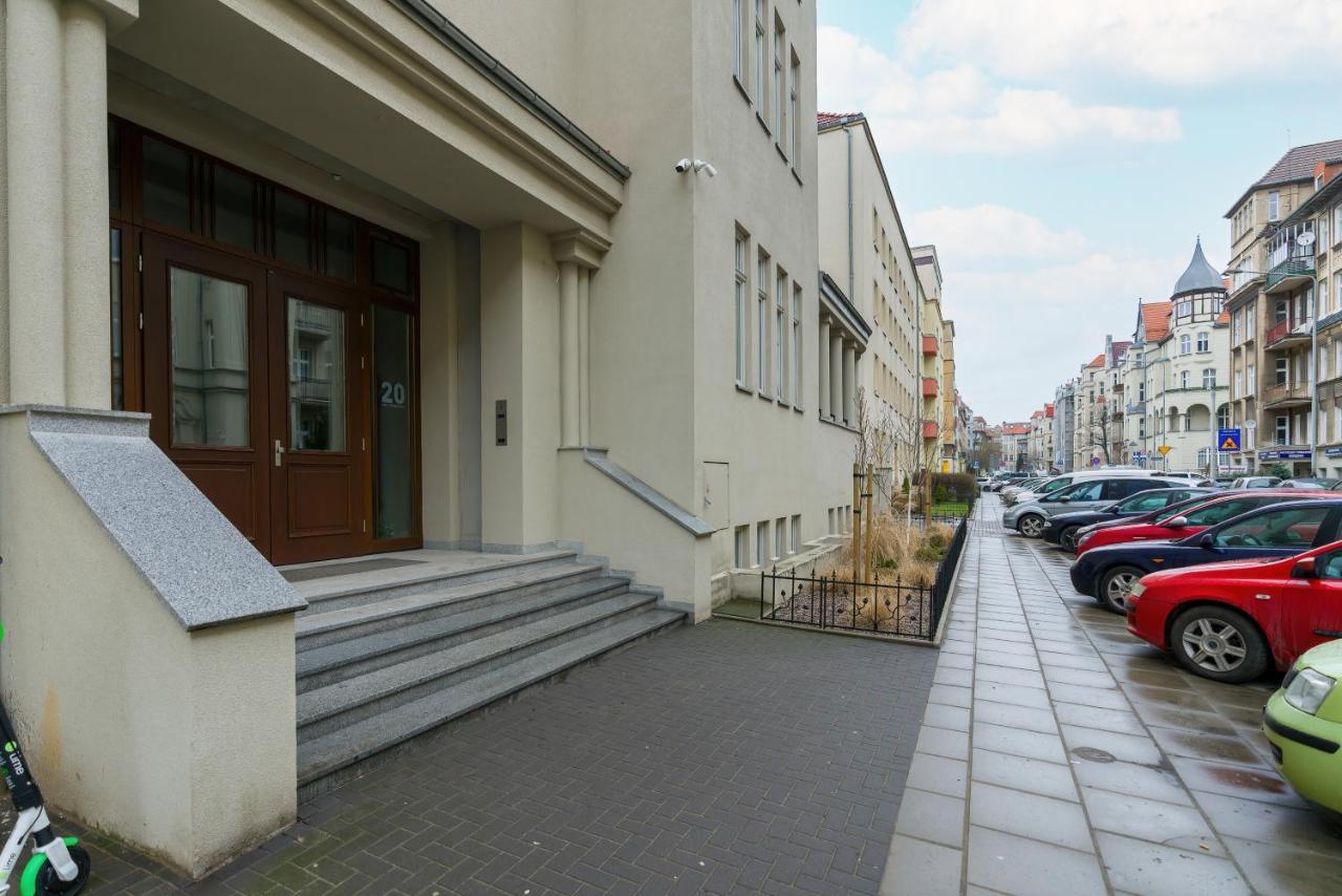 Apartment Poznan Mtp Chelmonskiego By Noclegi Renters Экстерьер фото